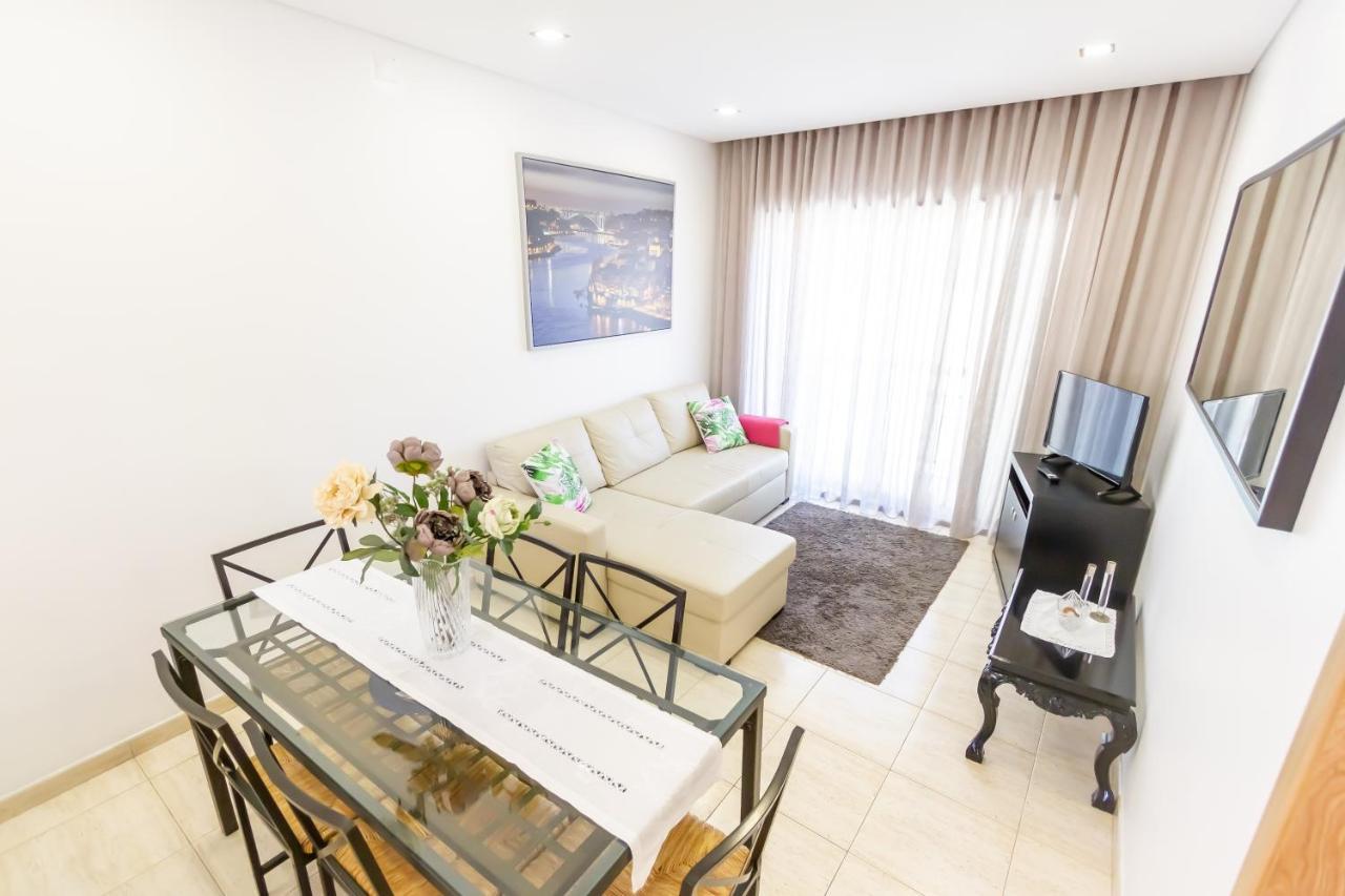 Apartamento Mar & Sol ポボア・デ・バルジン エクステリア 写真
